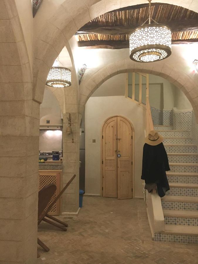 Beau Riad En Medina, Lumineux Et Avec Terrasse Privee Sur Mer Essaouira Esterno foto